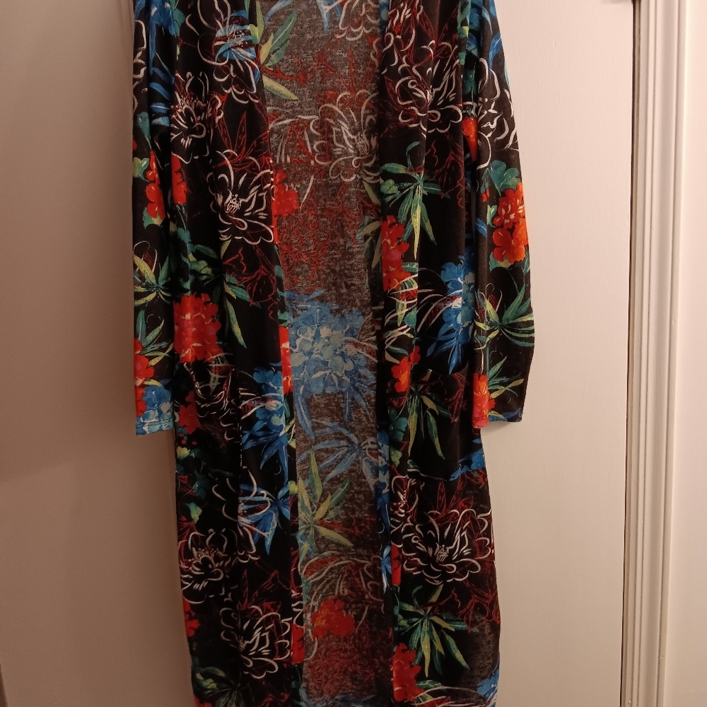 Brand new designer brand lightweight duster